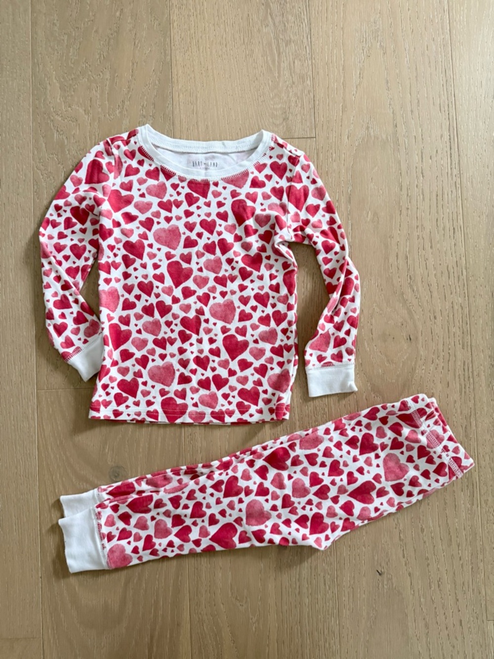 Hart + Land brand NWOT Kids Heart-Print Pink and White Pajama Set Size 3